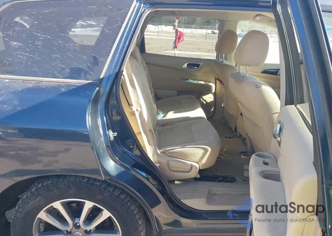 2013 Nissan Pathfinder Sv z USA, uszkodzony, nr VIN 5N1AR2MM8DC672598